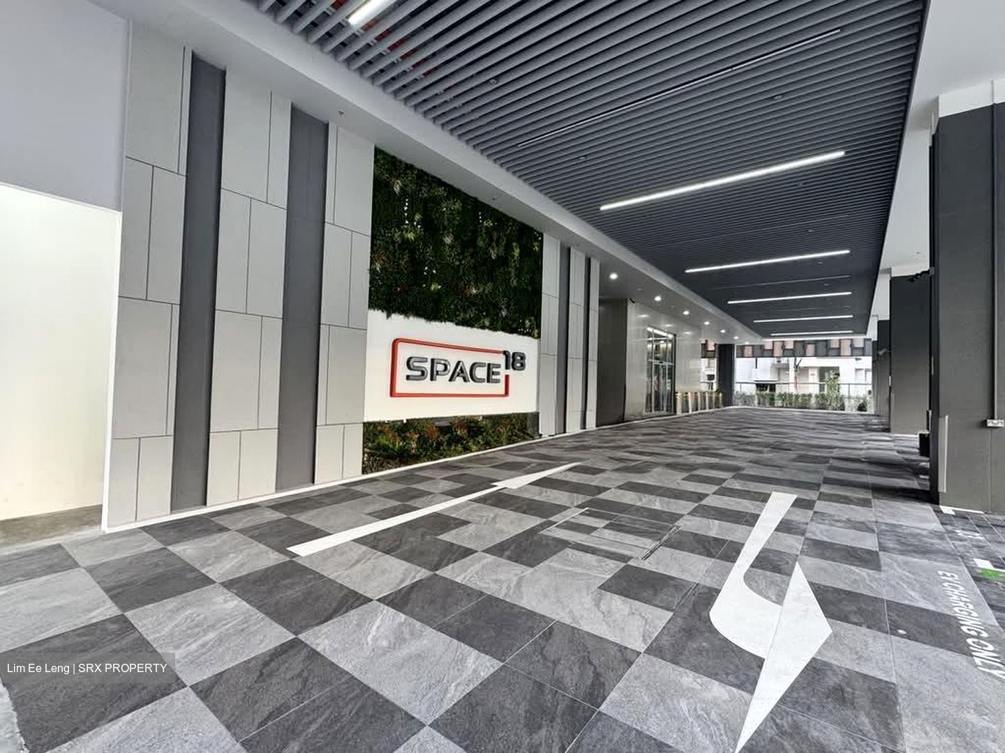 Space 18 (D12), Factory #597567711